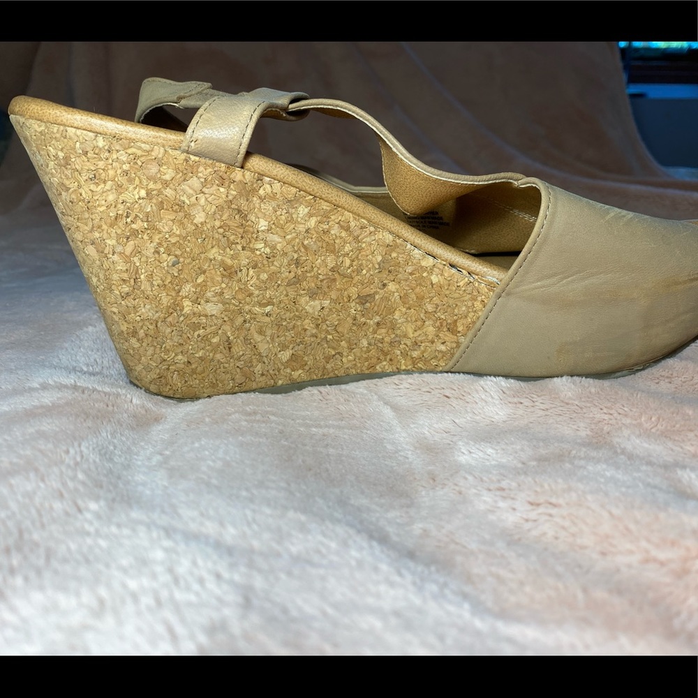 Kenneth Cole Wedge Sandals